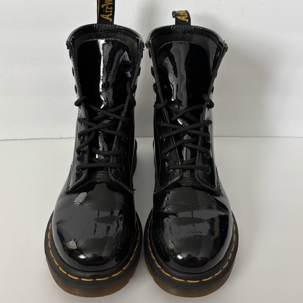 Dr. Martens Boots Women's Sz 7 38 Black Patent Leather 1460 Doc